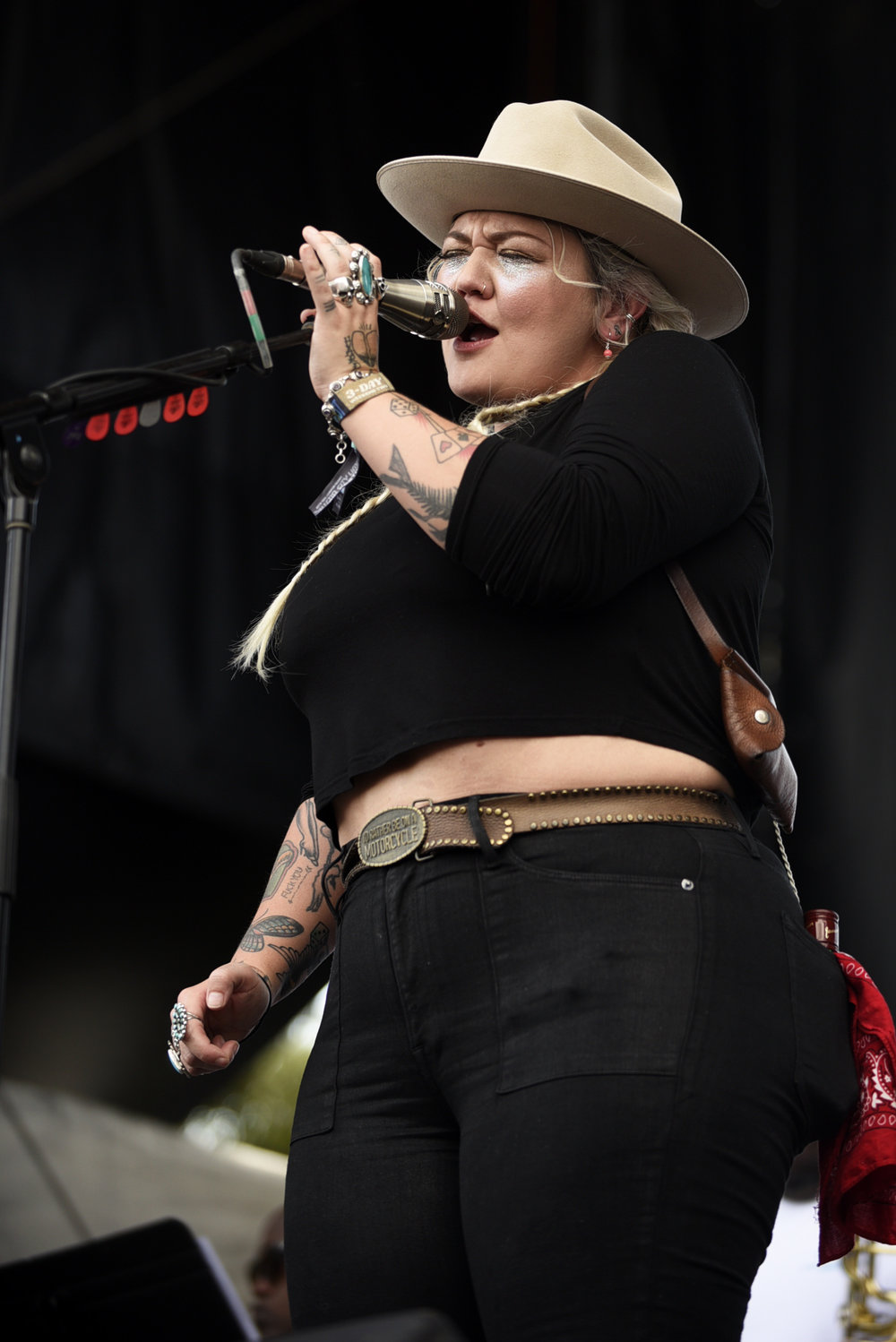 Elle King plastic surgery procedures