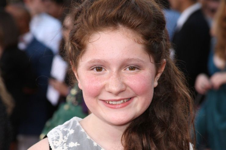 Emma Kenney Before Plastic Surgery – Body Measurements, Boob Job, Nose Job, and More!