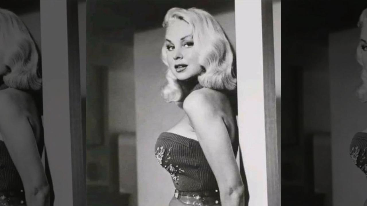 Joi Lansing body measurements