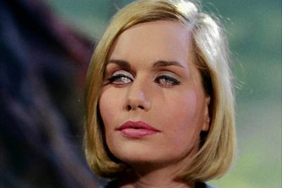 Sally Kellerman nose job body measurements boob job