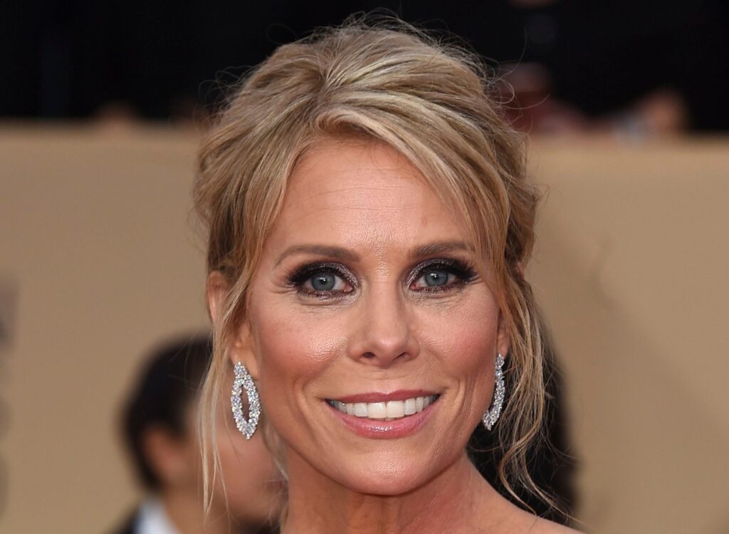 Cheryl Hines’ Plastic Surgery – What We Know So Far