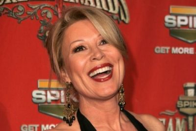 Leslie Easterbrook Plastic Surgery and Body Measurements