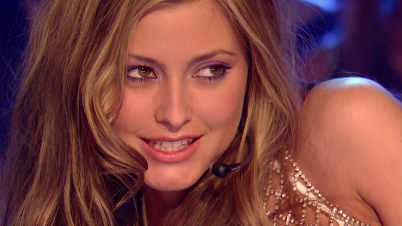 Holly Valance’s Plastic Surgery – What We Know So Far