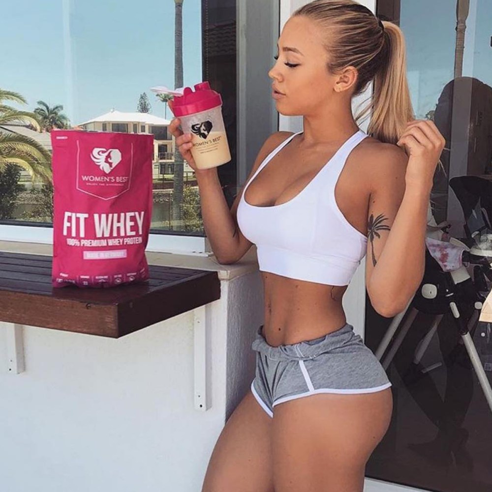 Tammy Hembrow Cosmetic Surgery Body
