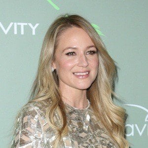 Did Jewel Have Plastic Surgery? Everything You Need To Know!