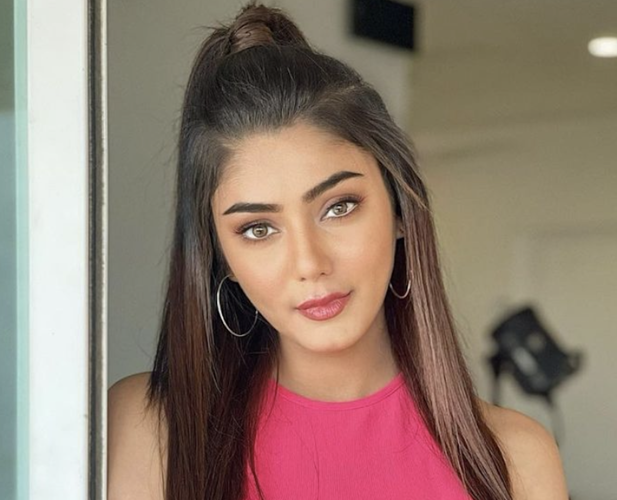 Has Sana Makbul Had Plastic Surgery? Body Measurements and More!