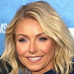 Kelly Ripa Plastic Surgery Face