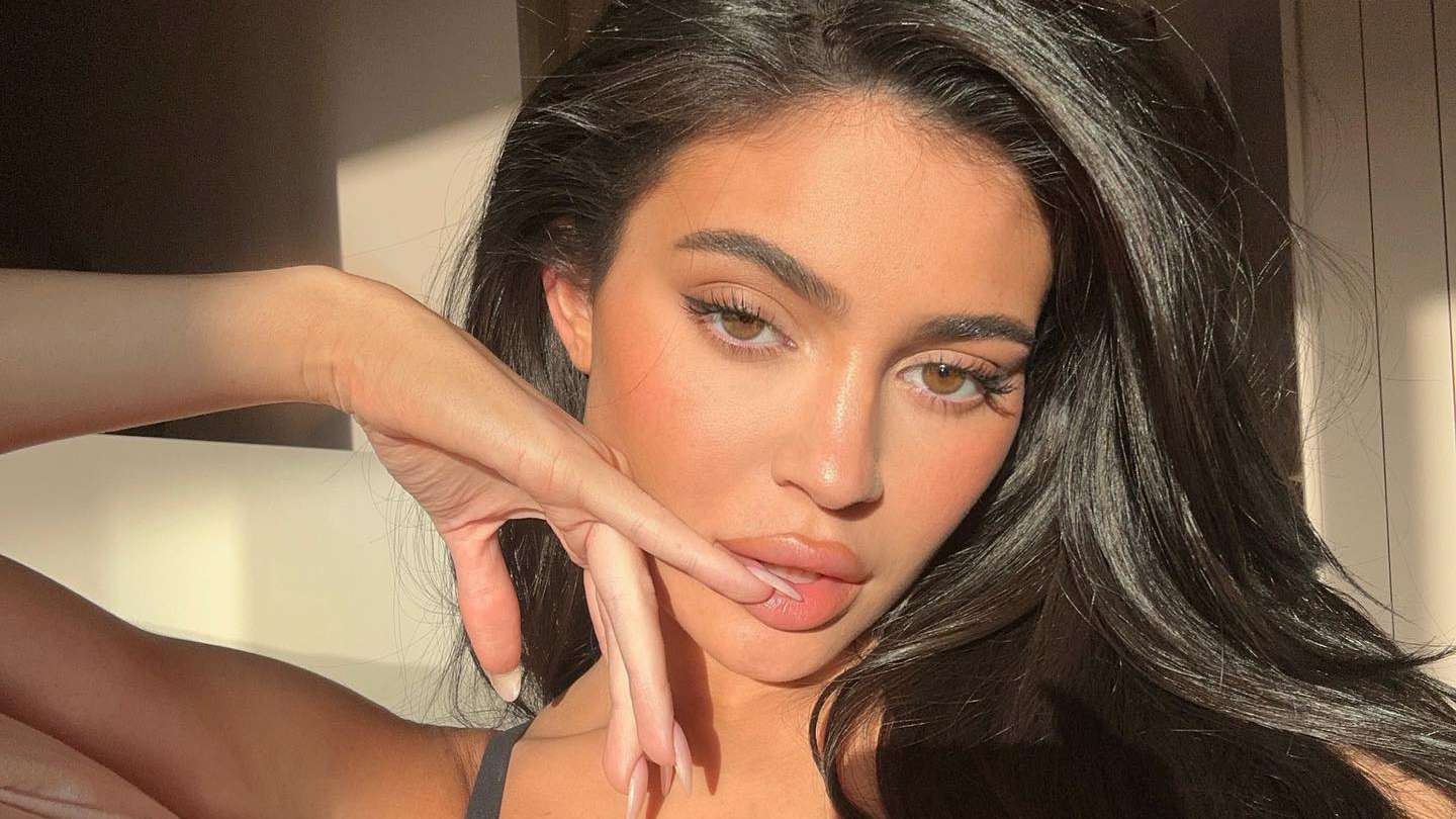 Kylie Jenner’s Transformative Journey: Lip Fillers, Breast Augmentation, and More