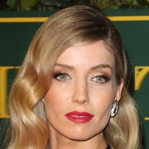 Annabelle Wallis: The Truth Behind Her Nose Job and Plastic Surgery Rumors